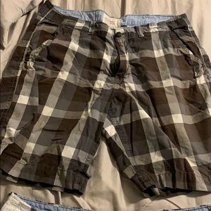 American eagle flat front shorts